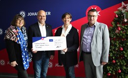 Gisela Pöhler, Hospizverein , Michael Mieschala, Papstpräsident, Sabine Sudler und Martin Steinkirchner Johanniter